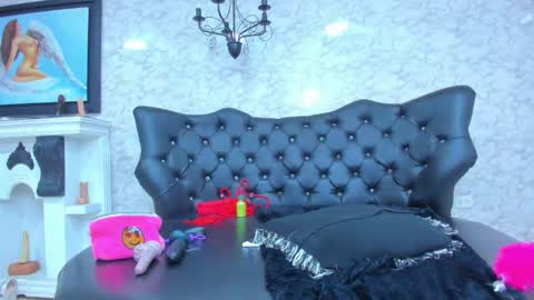 Snapshot of maturealicia chatting on 23, 1, 2025 Alicia STREAMING SCHEDULE 1400 - 2130 GMT-5 online show from 23, 1, 2025