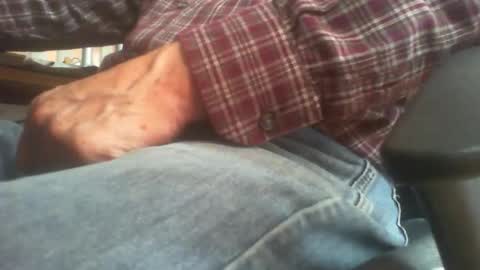 Snapshot of maturedaddi chatting on 10, 10, 2025 Maturedaddi online show from 10, 10, 2025