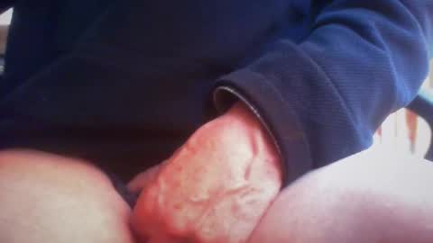 Snapshot of maturedaddi chatting on 10, 4, 2026 Maturedaddi online show from 10, 4, 2026