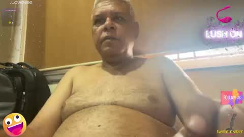 Snapshot of maturedman_44 chatting on 23, 9, 2025 DEV online show from 23, 9, 2025