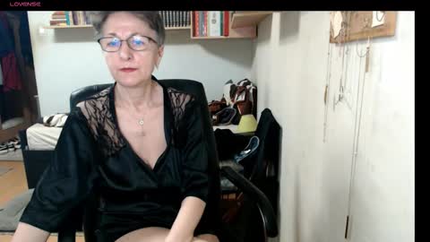 maturekate online show from 22, 10, 2025