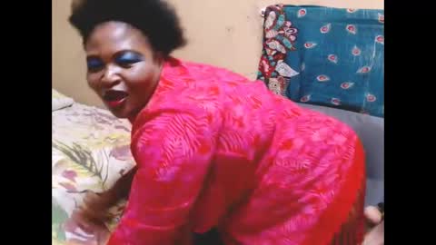 Snapshot of maturenesh chatting on 3, 12, 2025 maturenesh online show from 3, 12, 2025