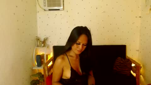 maturity_mommy_intown online show from 29, 9, 2025