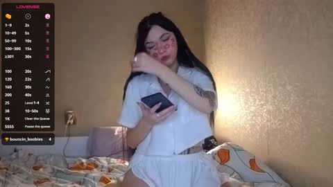 Mia online show from 14, 2, 2026