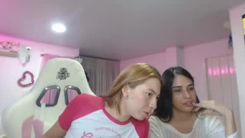 Mau and Lauren online show from 12, 2, 2026