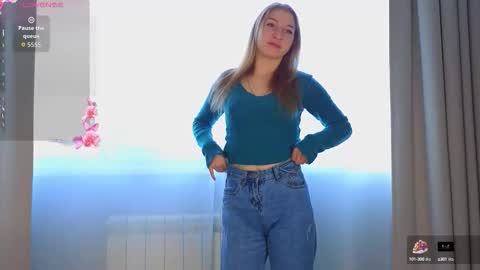 maureencoombs online show from 18, 9, 2025