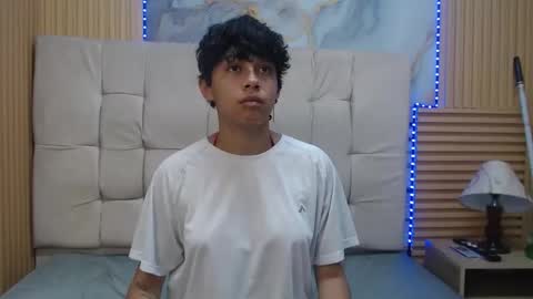 maurenicarus303av online show from 15, 3, 2026