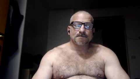Snapshot of mauro1971 chatting on 28, 4, 2026 mauro1971 online show from 28, 4, 2026
