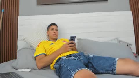 mauro_boy online show from 17, 6, 2026