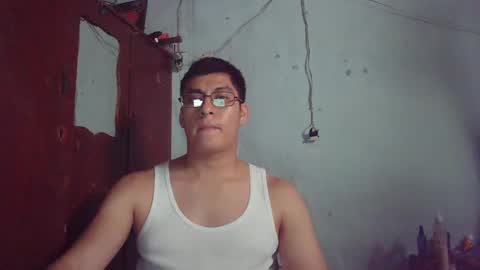 Snapshot of maurodirty chatting on 2, 3, 2025 Mauro online show from 2, 3, 2025