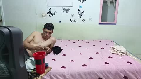 Snapshot of mauroluxandra chatting on 23, 2, 2025 mauroluxandra online show from 23, 2, 2025