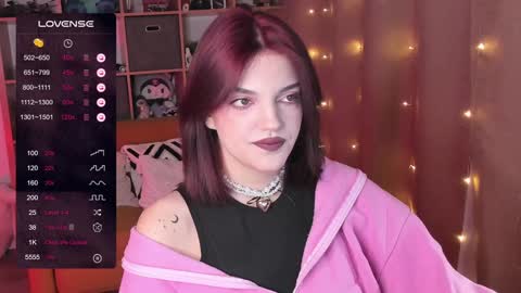 Snapshot of mavis_crystal chatting on 13, 12, 2024 Mavis online show from 13, 12, 2024