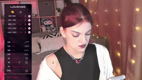 Snapshot of mavis_crystal chatting on 14, 12, 2024 Mavis online show from 14, 12, 2024