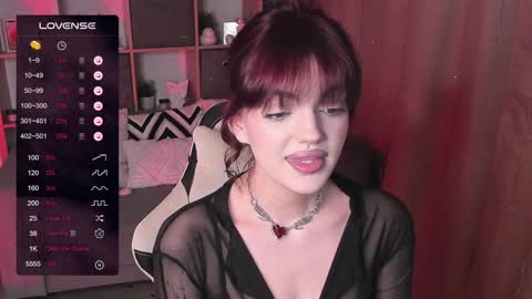 Snapshot of mavis_crystal chatting on 14, 1, 2025 Mavis online show from 14, 1, 2025