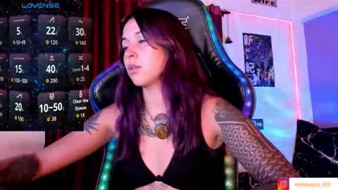 Snapshot of mavis_fuentes chatting on 12, 9, 2025 Hilary online show from 12, 9, 2025