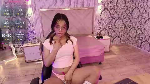 Mavis  online show from 25, 11, 2025