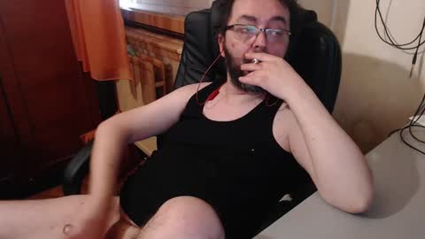 Snapshot of max818k chatting on 11, 1, 2025 Max online show from 11, 1, 2025