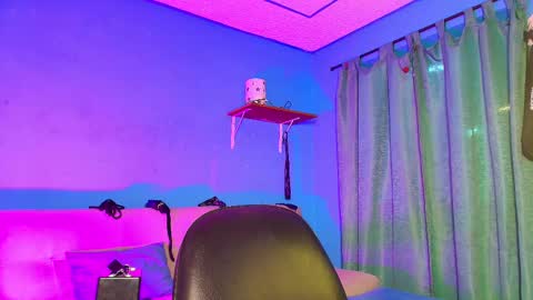 max_brown21 online show from 29, 1, 2025