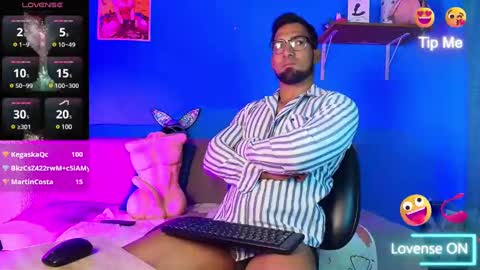 max_brown21 online show from 25, 2, 2025