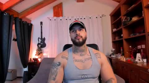 Snapshot of max_dic1 chatting on 20, 11, 2025 max D. online show from 20, 11, 2025