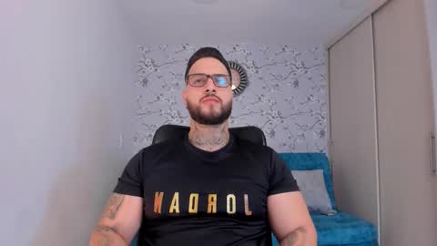 Snapshot of max_dic1 chatting on 26, 2, 2026 max D. online show from 26, 2, 2026