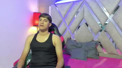 max_dixon7 online show from 11, 7, 2026