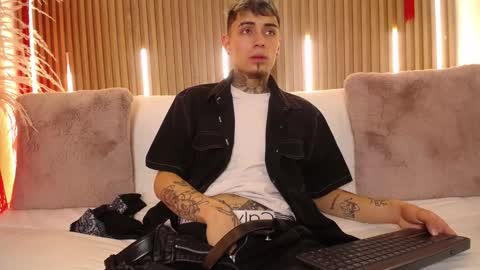 Max online show from 14, 2, 2026