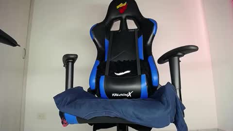 MAX online show from 10, 5, 2026