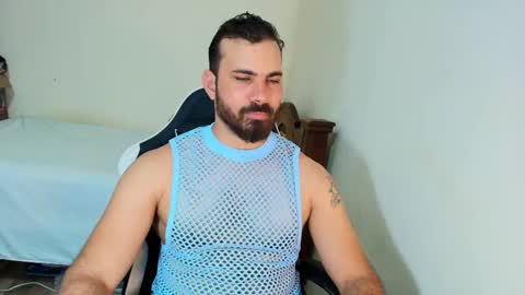 Snapshot of max_love25 chatting on 21, 9, 2025 max_love25 online show from 21, 9, 2025