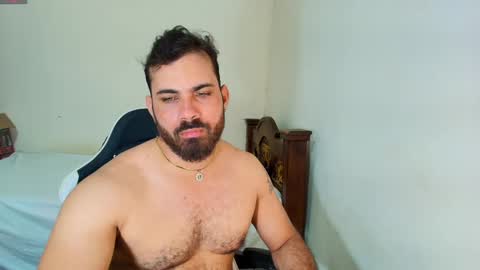 Snapshot of max_love25 chatting on 23, 9, 2025 max_love25 online show from 23, 9, 2025