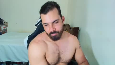 Snapshot of max_love25 chatting on 15, 10, 2025 max_love25 online show from 15, 10, 2025