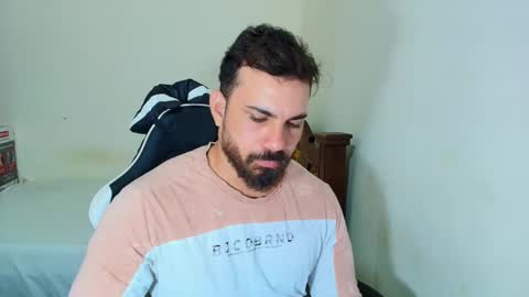 Snapshot of max_love25 chatting on 16, 10, 2025 max_love25 online show from 16, 10, 2025