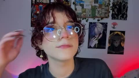 Max lover1 online show from 20, 12, 2025