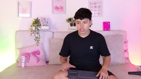 Noah and Max  online show from 1, 2, 2026