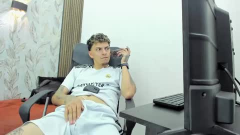 max_sstteel online show from 13, 5, 2026