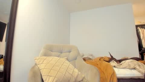 Snapshot of max_steelc chatting on 16, 11, 2025 max_steelc online show from 16, 11, 2025