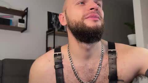 Max online show from 15, 10, 2025