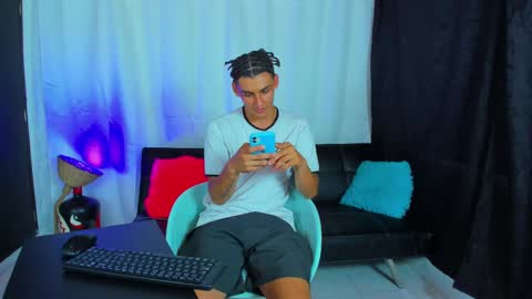 MAX     online show from 12, 3, 2025