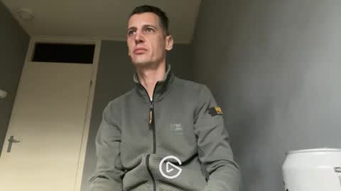 Max online show from 11, 3, 2025