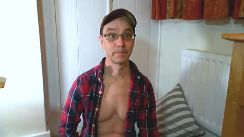 Max Davies online show from 20, 2, 2025