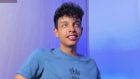 Snapshot of maxfrost1 chatting on 28, 3, 2026 Max online show from 28, 3, 2026