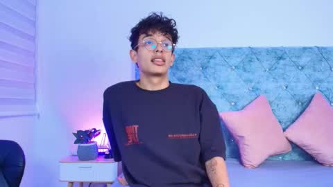 M A X F R O S T   online show from 16, 1, 2026