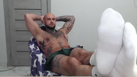 Snapshot of maxi_foxxx chatting on 6, 6, 2026 Maximus Fox online show from 6, 6, 2026