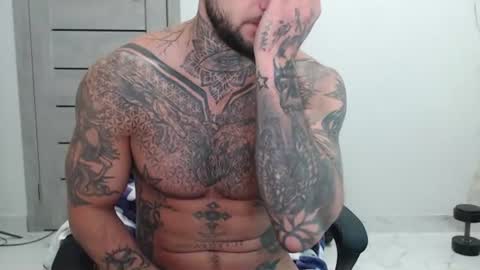 Snapshot of maxi_foxxx chatting on 19, 6, 2026 Maximus Fox online show from 19, 6, 2026