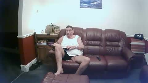 MAX online show from 20, 1, 2025