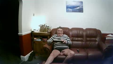 MAX online show from 7, 2, 2025