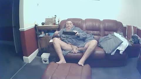 MAX online show from 2, 10, 2025