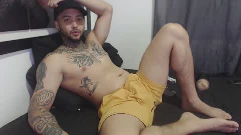 Snapshot of maxi_rogger chatting on 28, 2, 2025 maxi rogger online show from 28, 2, 2025