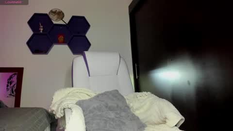 Snapshot of maxianomal chatting on 18, 2, 2025 Max online show from 18, 2, 2025