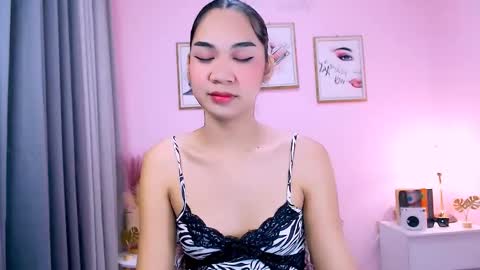 maxie greyson online show from 3, 3, 2025